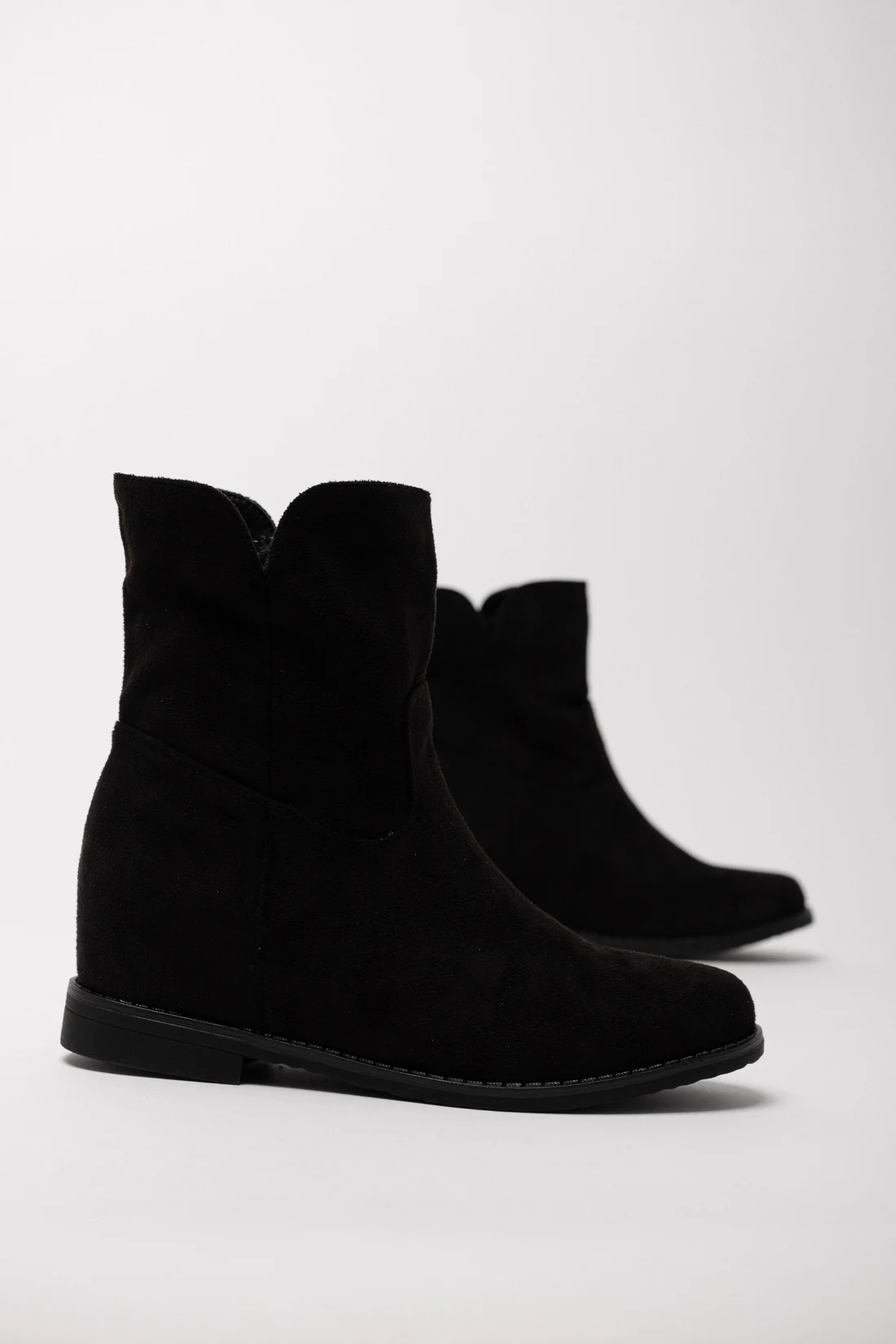 CAMPERE BOOTS - BLACK