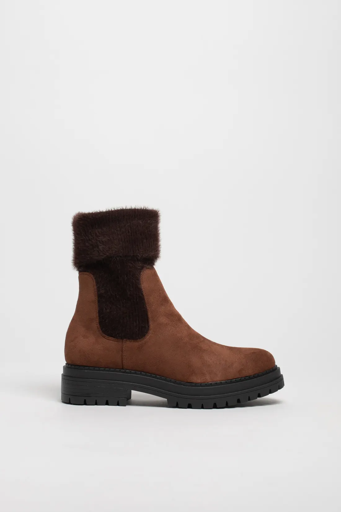 LOW SLOT BOOT - CAMEL