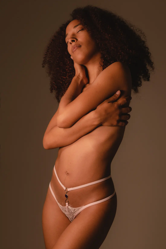 STRING SECRET OUVERT - BLANC 2