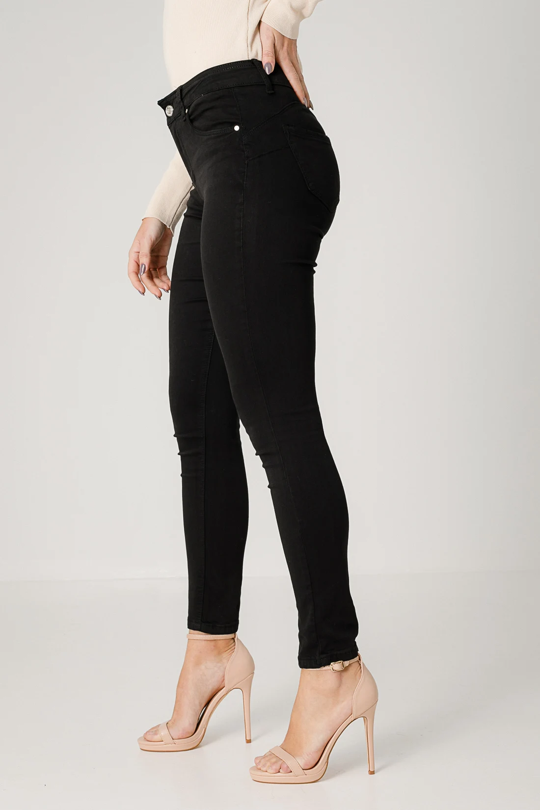 AINE TROUSERS - BLACK