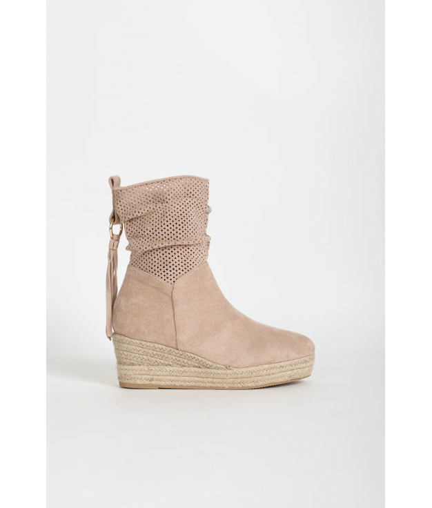 EVELYN LOW BOOT - BEIGE