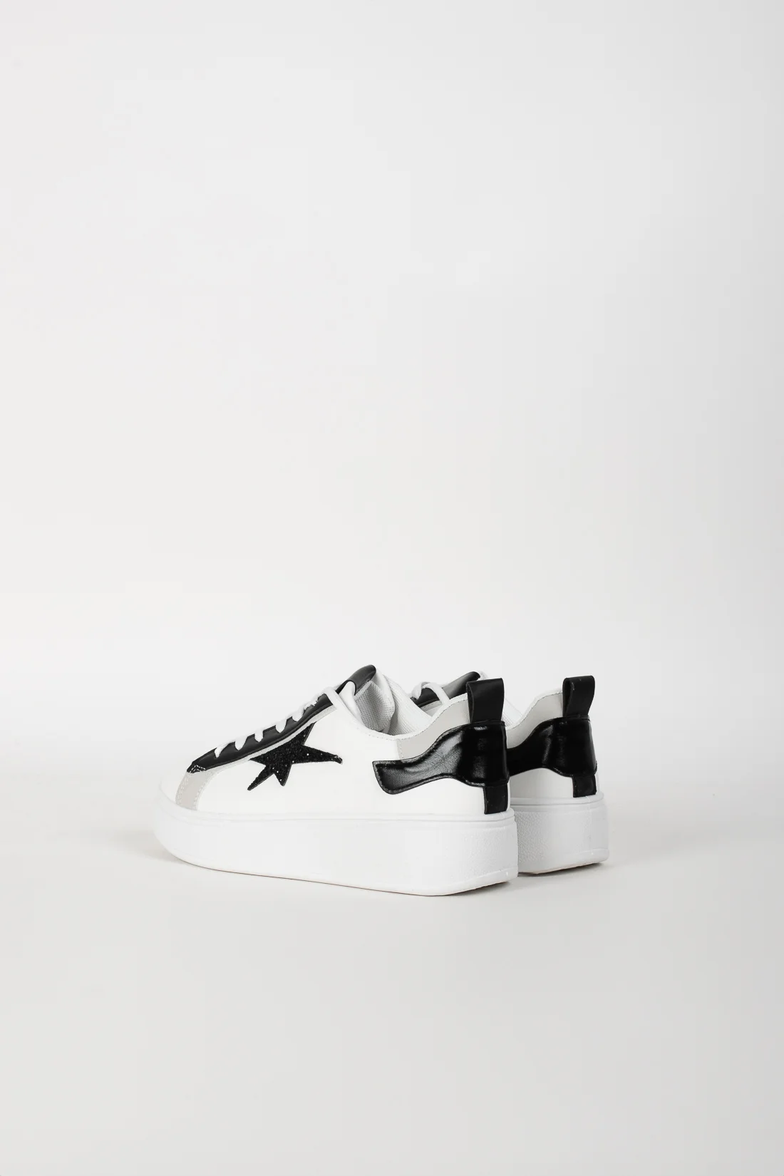 CASUAL SNEAKERS FOR MEN - WHITE/BLACK