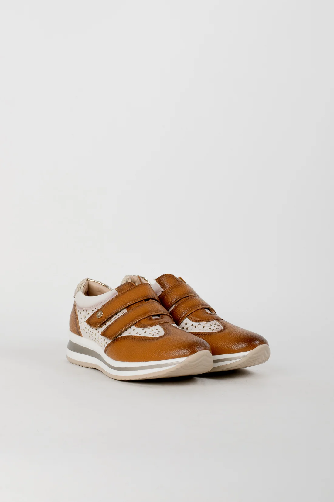 SNEAKERS CASUAL VELINA - CAMEL