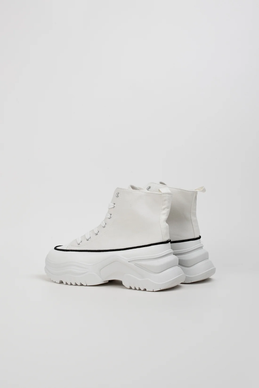 BETIER CASUAL SNEAKERS - WHITE