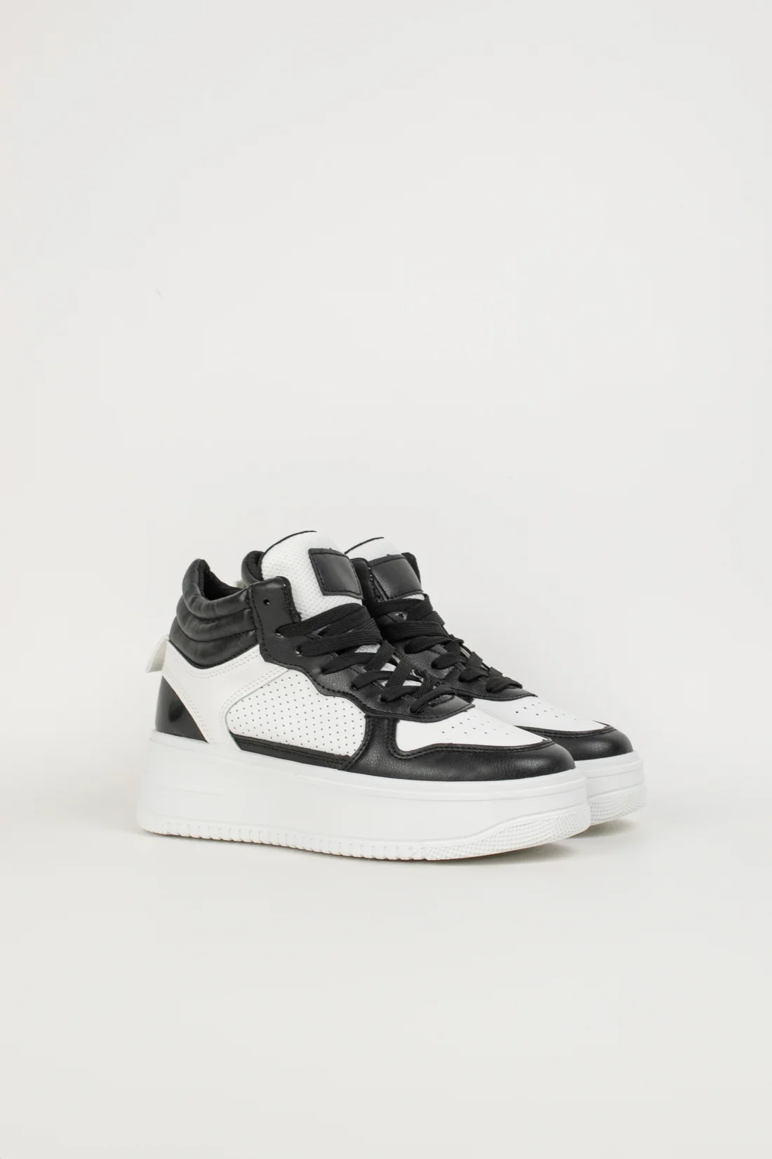 SNEAKERS CASUAL ROUTER - NEGRO