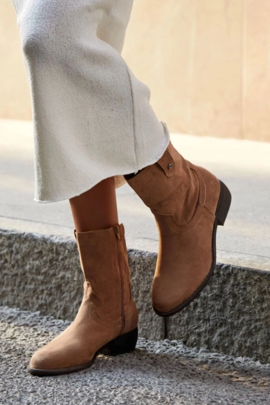 Bota baja Iconic - Camel Pianno39