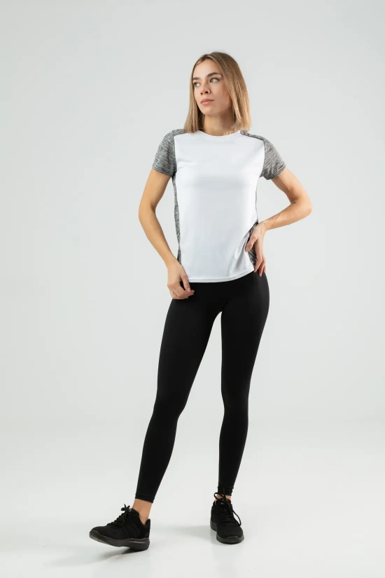 Camiseta Saroa - Branco/Preto
