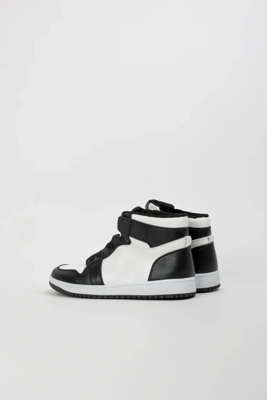 DONER CASUAL SNEAKERS - BLACK/WHITE